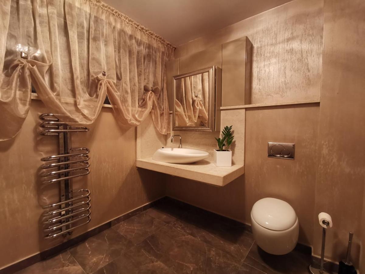 Giarmata Kubiq Residence מראה חיצוני תמונה