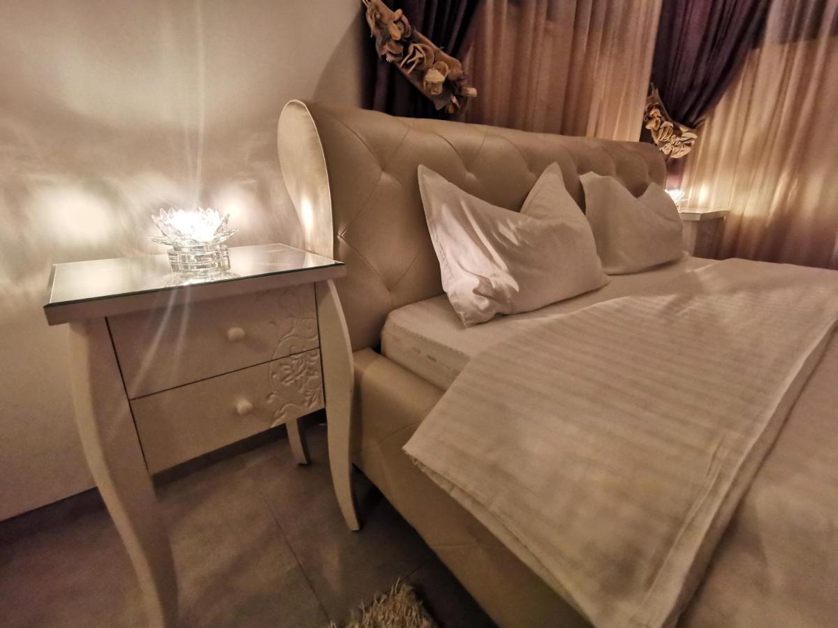 Giarmata Kubiq Residence מראה חיצוני תמונה