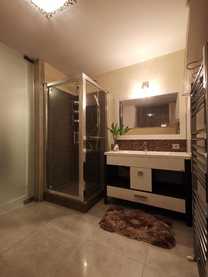 Giarmata Kubiq Residence מראה חיצוני תמונה