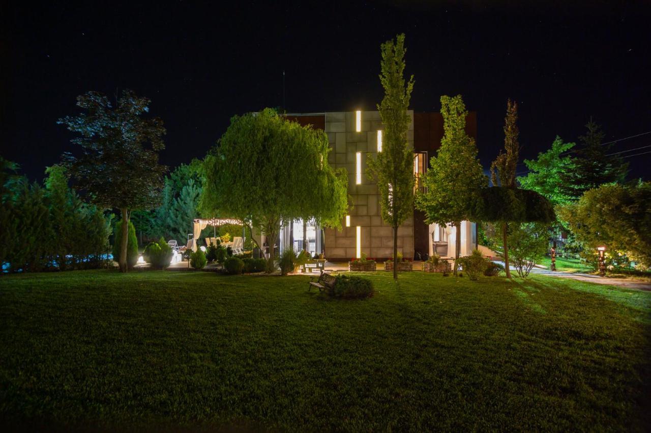 Giarmata Kubiq Residence מראה חיצוני תמונה