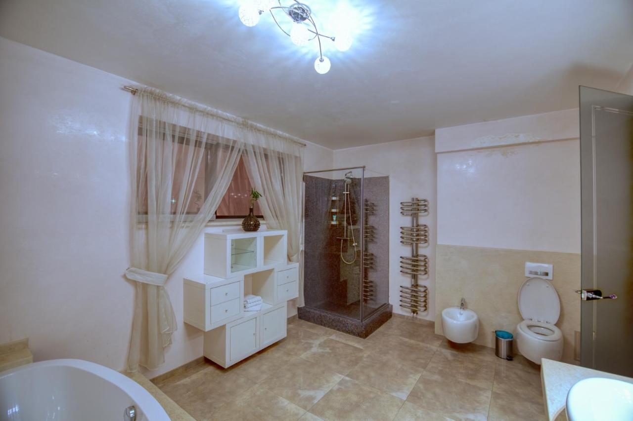 Giarmata Kubiq Residence מראה חיצוני תמונה