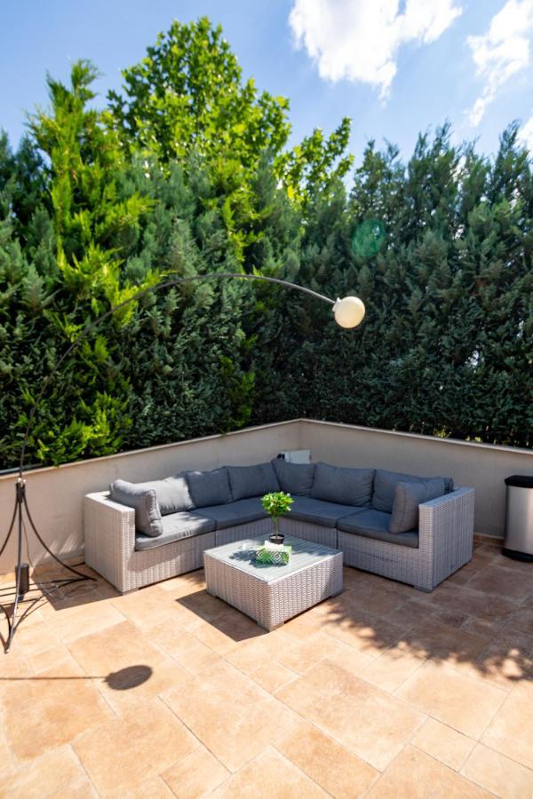 Giarmata Kubiq Residence מראה חיצוני תמונה